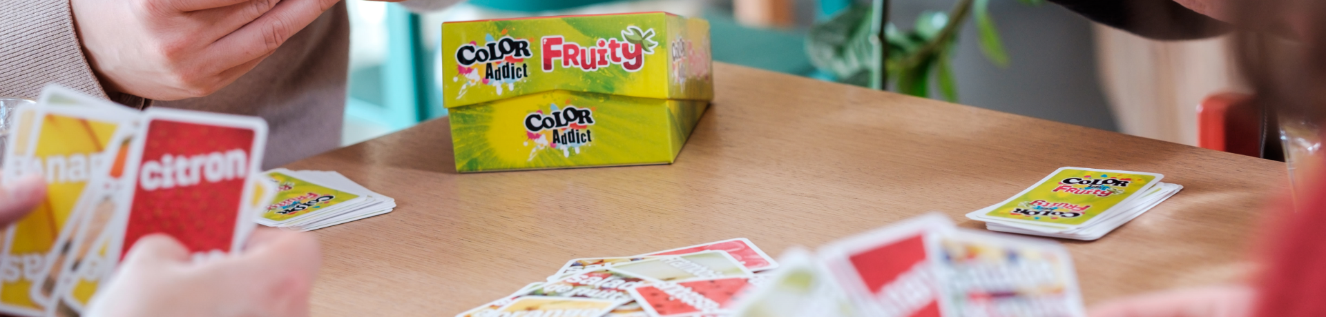 LA DUCALE- Color Addict Fruity français-Jeu de Cartes Famille