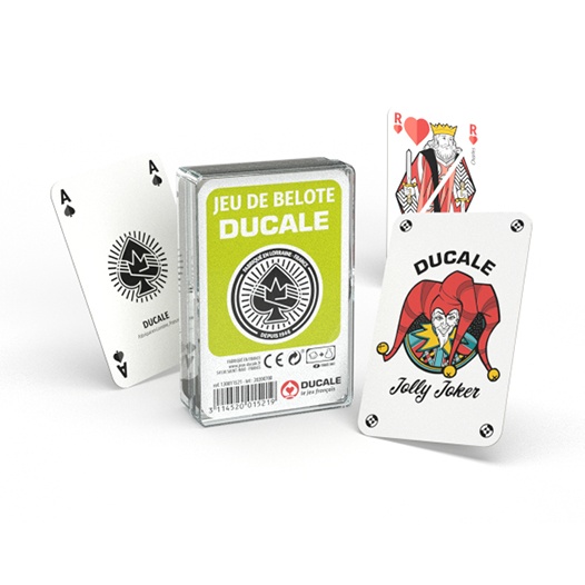 https://bk.jeux-ducale.fr/app/uploads/2022/06/Jeu-de-belote-32-cartes-gamme-la-Ducale-boite-plastique-pack-avec-contenu.jpg